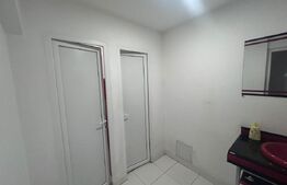 Spatiu comercial, 100 mp, vitrina, zona Centrala