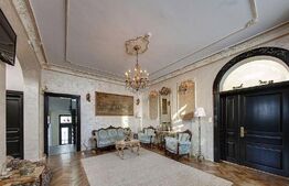 Spatiu comercial, mp, terasa exterioara, teren 650 mp, zona Centrala