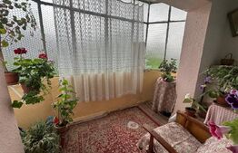 Apartamnet 3 camere decomandat, zona Liceul Bibescu