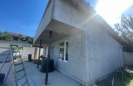 Casa de vanzare, 72 mp, 1500 mp teren, zona Baleasa 