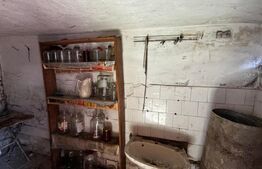 Casa 75 mp, teren intravilan 183 mp, toate utilitățile, zona Ambasador