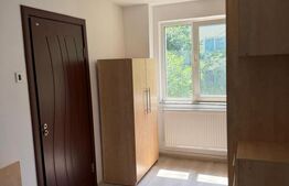 Apartament 3 camere, 49 mp, renovat recent centrala proprie, zona Craiovita Noua