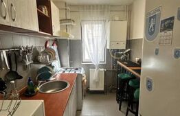 Apartament 3 camere semidecomandat, 55 mp, etaj 2/4, zona Rovine