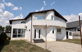 Casă individuală P+M, 170 mp utili, Spate parc 