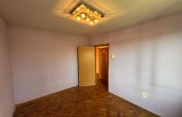 Apartament 3 camere, decomandat, 57 mp, zona Nicolae Titulescu 