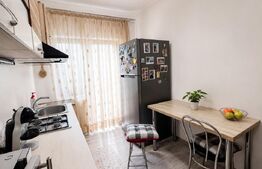 Casă cu curte proprie, 67 mp, zona Damila