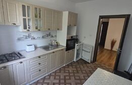 Casa de vanzare, 368 mp, zona Malu Mare - Selgros