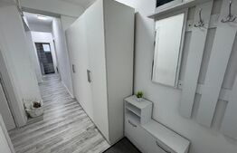 Apartament de inchiriat, 3 camere, 67 mp, loc de parcare, Happy Residence