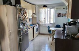 Apartament 4 camere, decomandat, 80 mp, zona Calea Bucuresti/Dezdrobiri