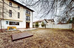 Casă P + E + M parte din duplex, 227 mp utili, 571 mp teren, zona Snagov