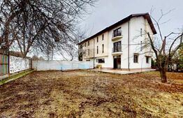 Casă P + E + M parte din duplex, 227 mp utili, 571 mp teren, zona Snagov