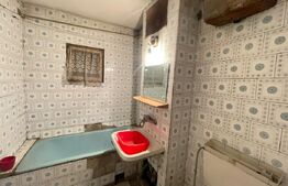 Apartament 3 camere, 66 mp, decomandat, etaj 4/4, zona Valea Rosie - Siloz