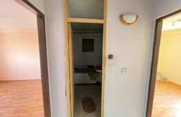 Apartament 3 camere, 66 mp, decomandat, etaj 4/4, zona Valea Rosie - Siloz