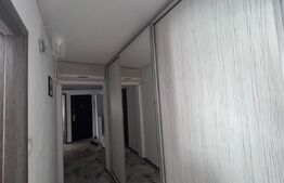 Apartament 3 camere decomandat, 70 mp, centrala, AC, zona 1 Mai - Helin Ciuperca
