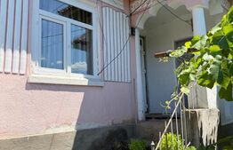 Casa de vanzare, 65 mp, toate utilitatile, 1600 mp teren, zona Perisor 