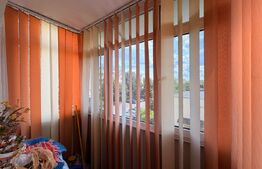 Apartament de 3 camere, semideocomandat, zona Cornitoiu 