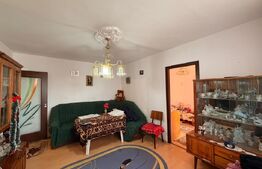Apartament de 3 camere, semideocomandat, zona Cornitoiu 