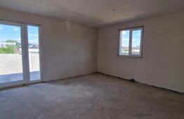 Casa 76 mp, teren 276 mp, zona Selgros