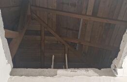 Casa 76 mp, teren 276 mp, zona Selgros