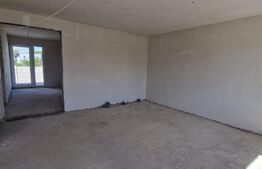 Casa 76 mp, teren 276 mp, zona Selgros