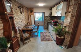 Apartament 2 camere, decomandat, 57 mp, etaj 2/4, zona Rovine