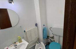 Apartament 3 camere decomandat, etaj 3, Rovine, zona Posta din Rovine