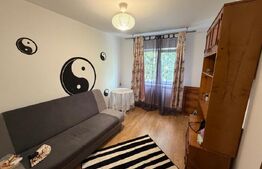 Apartament 3 camere decomandat, etaj 3, Rovine, zona Posta din Rovine