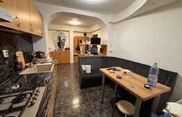 Apartament 4 camere, decomandat, zona Lapus
