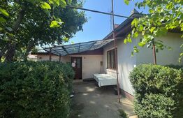 Casă pe teren de 427 mp, deschidere 15 ml, Catargiu, zona Bisericii