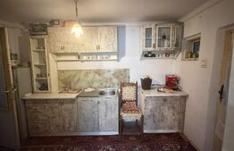 Casa de vanzare, utilata, suprafață 130 mp, P+1 , Teren 250 mp