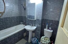 Apartament 3 camere decomandate, et 4 , Craiovita Noua