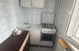 Garsonieră decomandata, 35 mp , etaj 1/4, zona Lapus Argesi