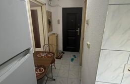 Garsonieră decomandata, 35 mp , etaj 1/4, zona Lapus Argesi