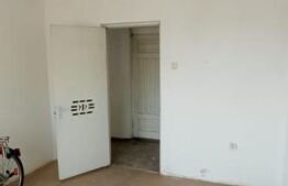 Apartament 4 camere, decomandat, Bals
