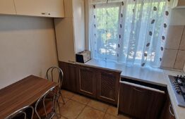Apartament 3 camere, 67 mp, etaj 1/4, zona Rovine