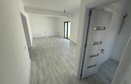 Casa parter, 65 mp utili, 220 mp teren, zona Damila
