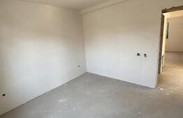 Casa parter, 65 mp utili, 220 mp teren, zona Damila