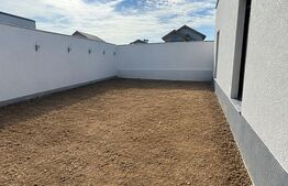 Casa parter, 65 mp utili, 220 mp teren, zona Damila