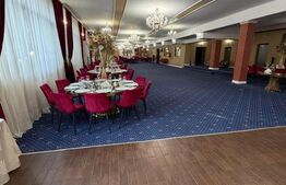 RESTAURAT functional, ocazie rara, suprafata de 2300mp, in FILIAȘI 