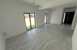 Casa parter, 65 mp utili, 220 mp teren, zona Damila