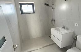 Casa parter, 65 mp utili, 220 mp teren, zona Damila