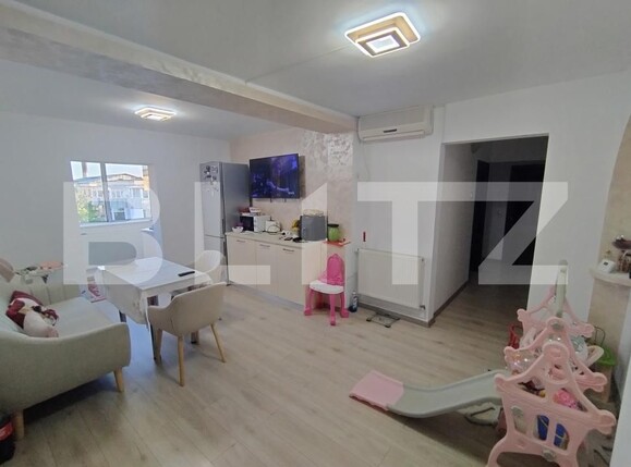 Apartament de vânzare 3 camere 1 Mai - 201702AV | BLITZ Craiova | Poza1