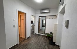 Apartament 2 camere decomandate, Central, Piata Mare 