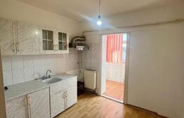 Apartament 2 camere spatios central, Bals 