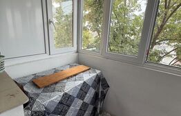 Apartament cu 2 camere, 45 mp, balcon închis, poziție excelentă – Craiovița Nouă