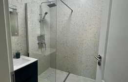 Apartament nou cu 2 camere, centrala si aer, zona Calea Severinului