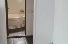 Apartament 3 camere decomandat 60 mp Bailesti Centru