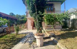 Casă 5 camere, 146 mp, 1100 mp curte, zona Fratostita 