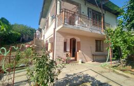 Casă 5 camere, 146 mp, 1100 mp curte, zona Fratostita 