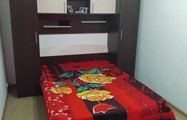 Vand apartament Craiovita Nouă